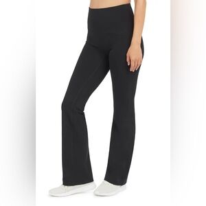 SPANXshape Booty Boost Flare Pant